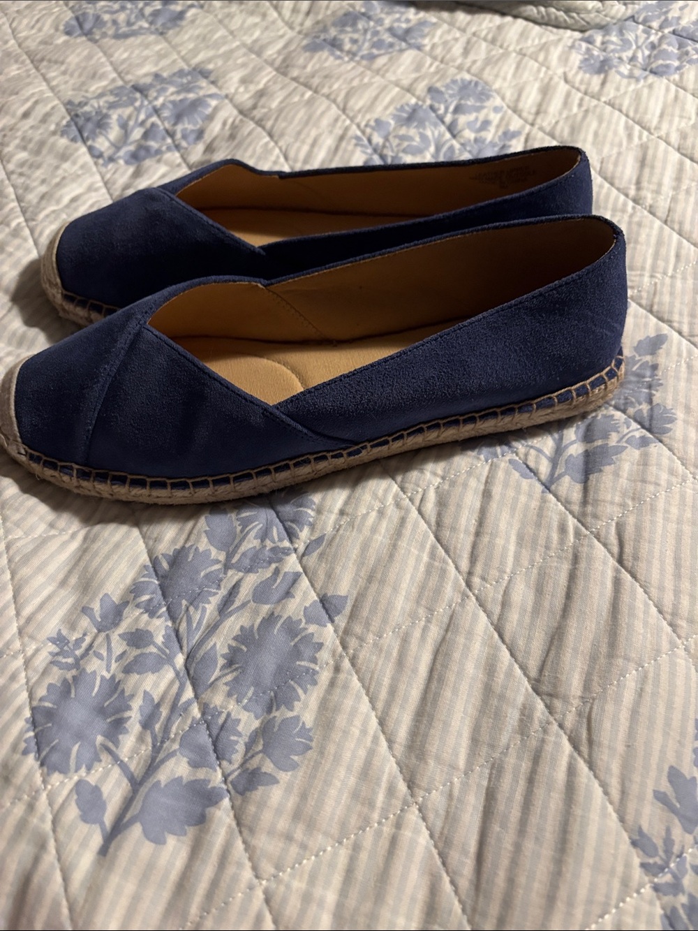 Talbots Blue Suede Espadrille Flats - Picture 2 of 3